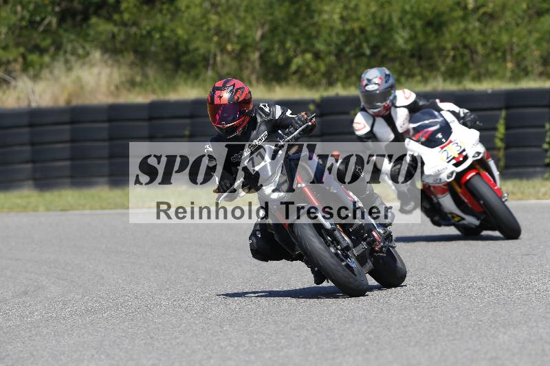 Archiv-2025/48 25.08.2025 Cornu Master School ADR/gruen-vert/23